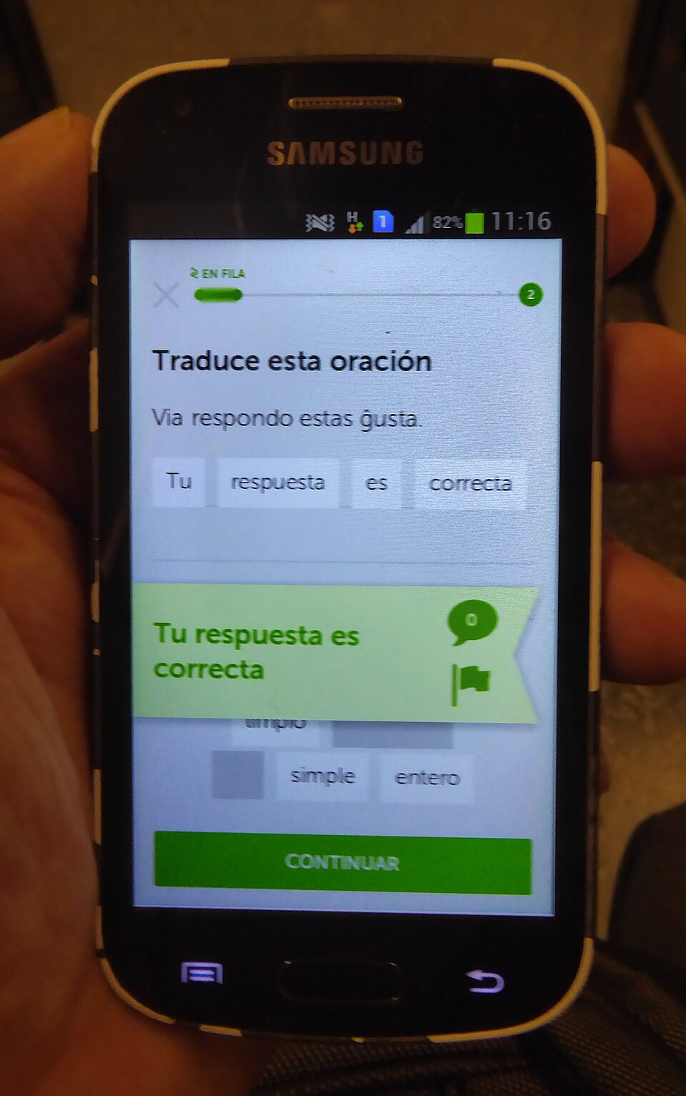 Giao diện Duolingo Max hiển thị tính năng AI sinh tạo trong bài học ngôn ngữ