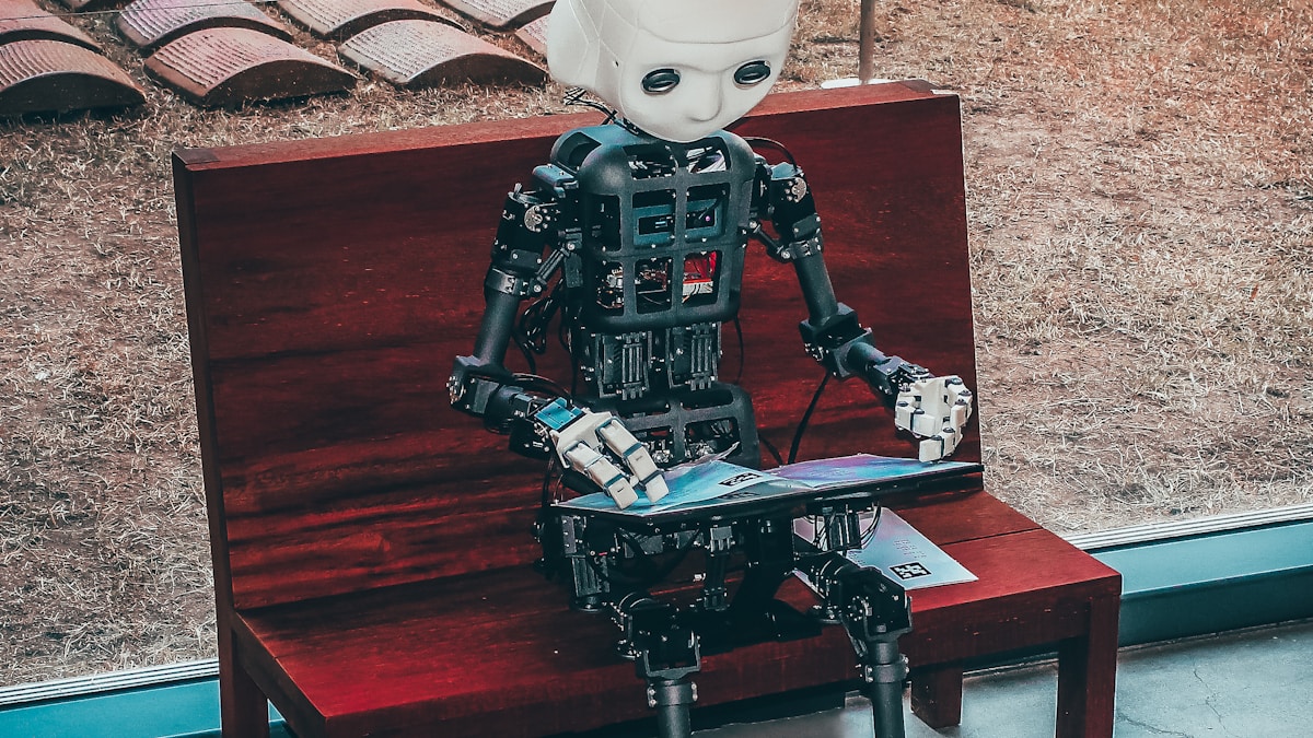 Chip Apple A11 Bionic có Neural Engine đầu tiên trên iPhone X (2017)
