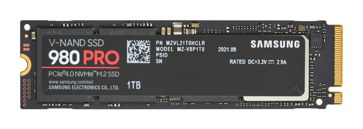 Chip SSD NVMe M.2 Samsung 980 Pro được lắp vào khe M.2 trên mainboard máy tính