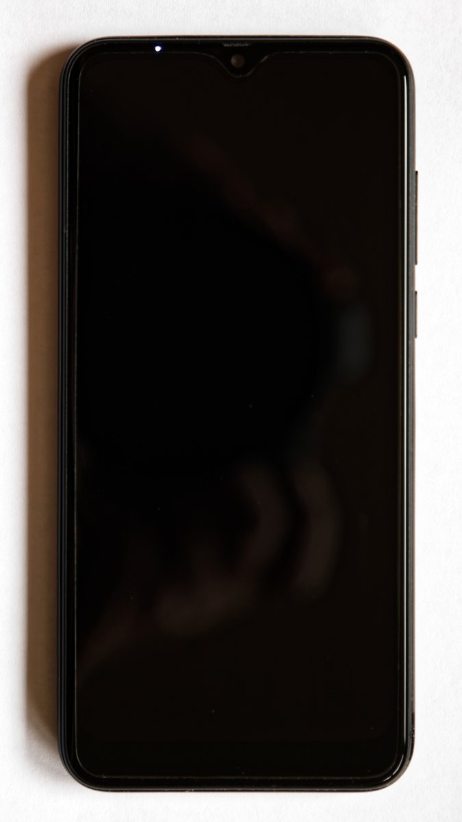 Màn hình điện thoại smartphone đang hiển thị chế độ standby