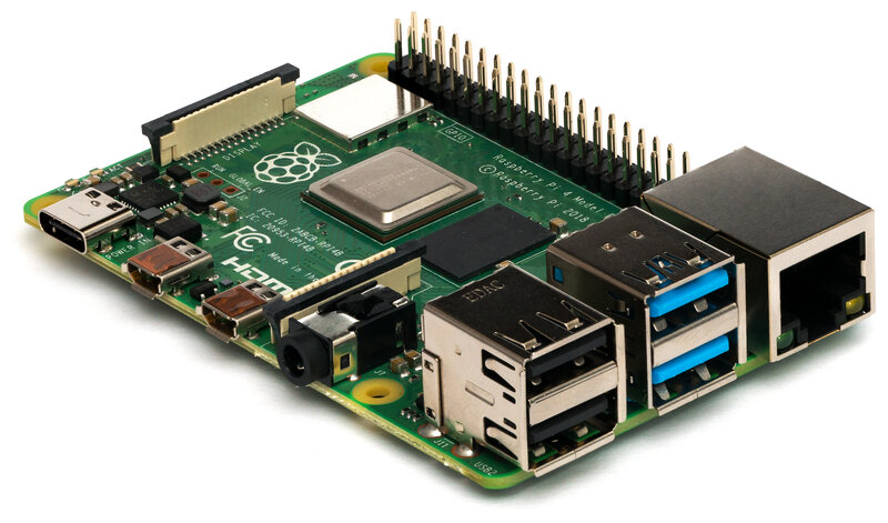 Bảng mạch Raspberry Pi 4 Model B - thiết bị edge phổ biến để chạy các mô hình AI nhẹ như Phi-3 và Gemma