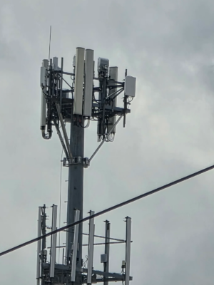 Minh họa ứng dụng 6G trong y tế từ xa và xe không tài xế