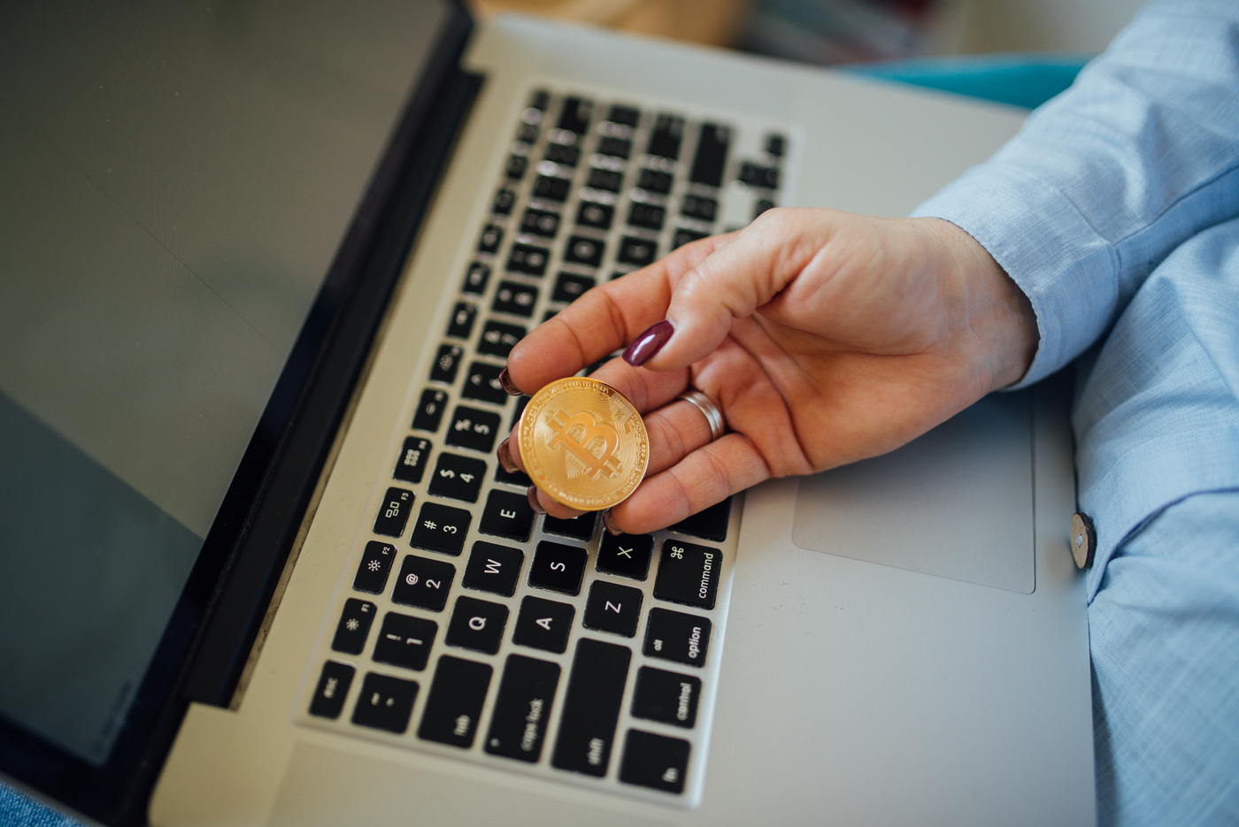 Ảnh minh hoạ giao dịch Bitcoin, bối cảnh thị trường khi Taproot được kích hoạt